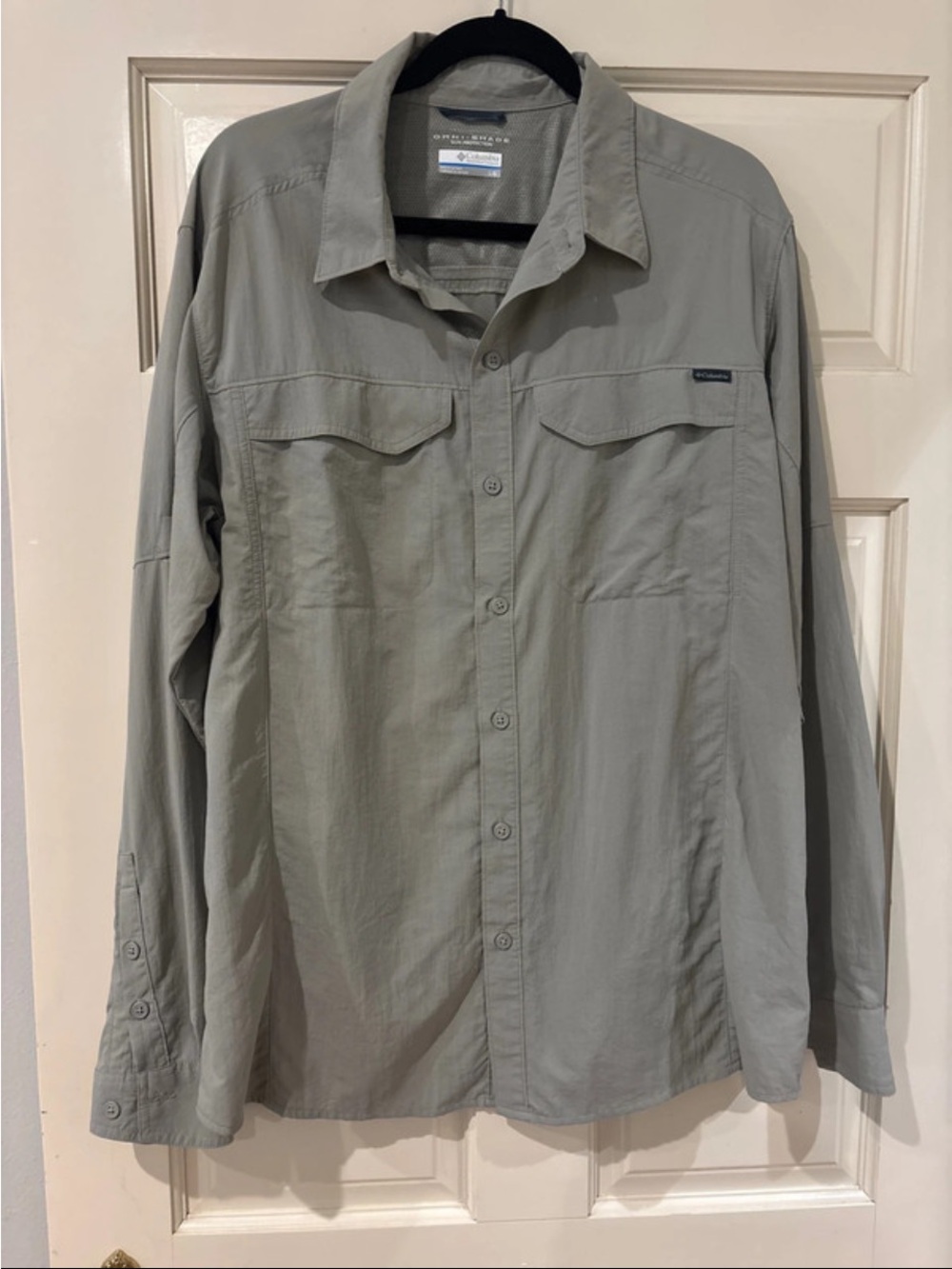 Columbia Light Gray Lightweight Button-Front Shirt Jacket